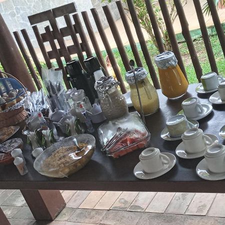 Pousada Capyvara Hotel Arembepe Bagian luar foto